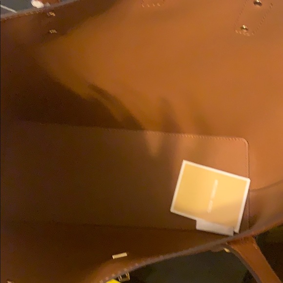 NWT MICHAEL KORS LARGE CARRYALL KARSON TOTE - Picture 6 of 6